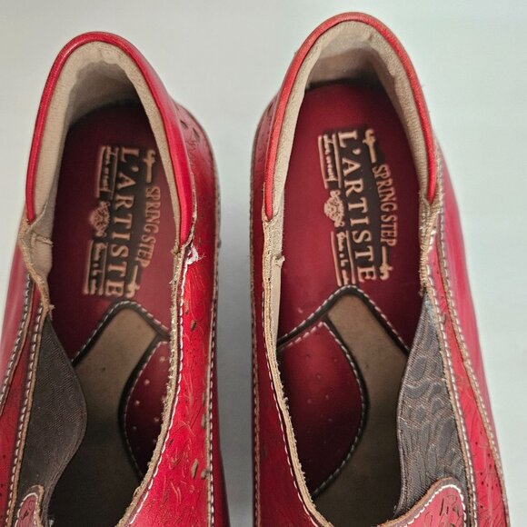 Spring Step L'Artiste Sz 40/9.5 Slip On Red Cut Out Floral shoes Art To Wear - Picture 9 of 11